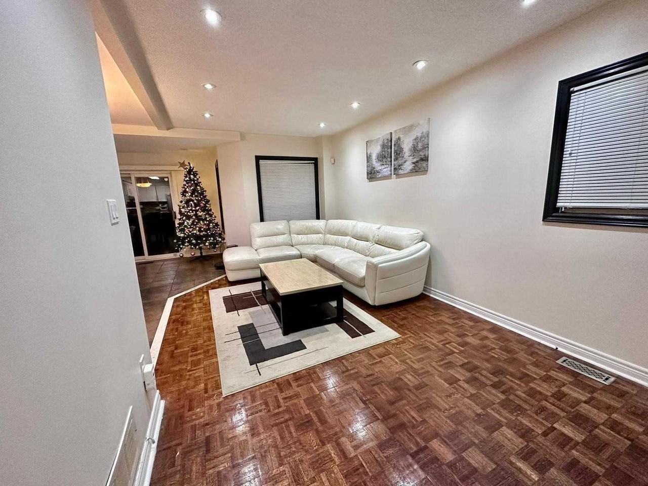 54 Pottery Place ## - Photo 3 of 6