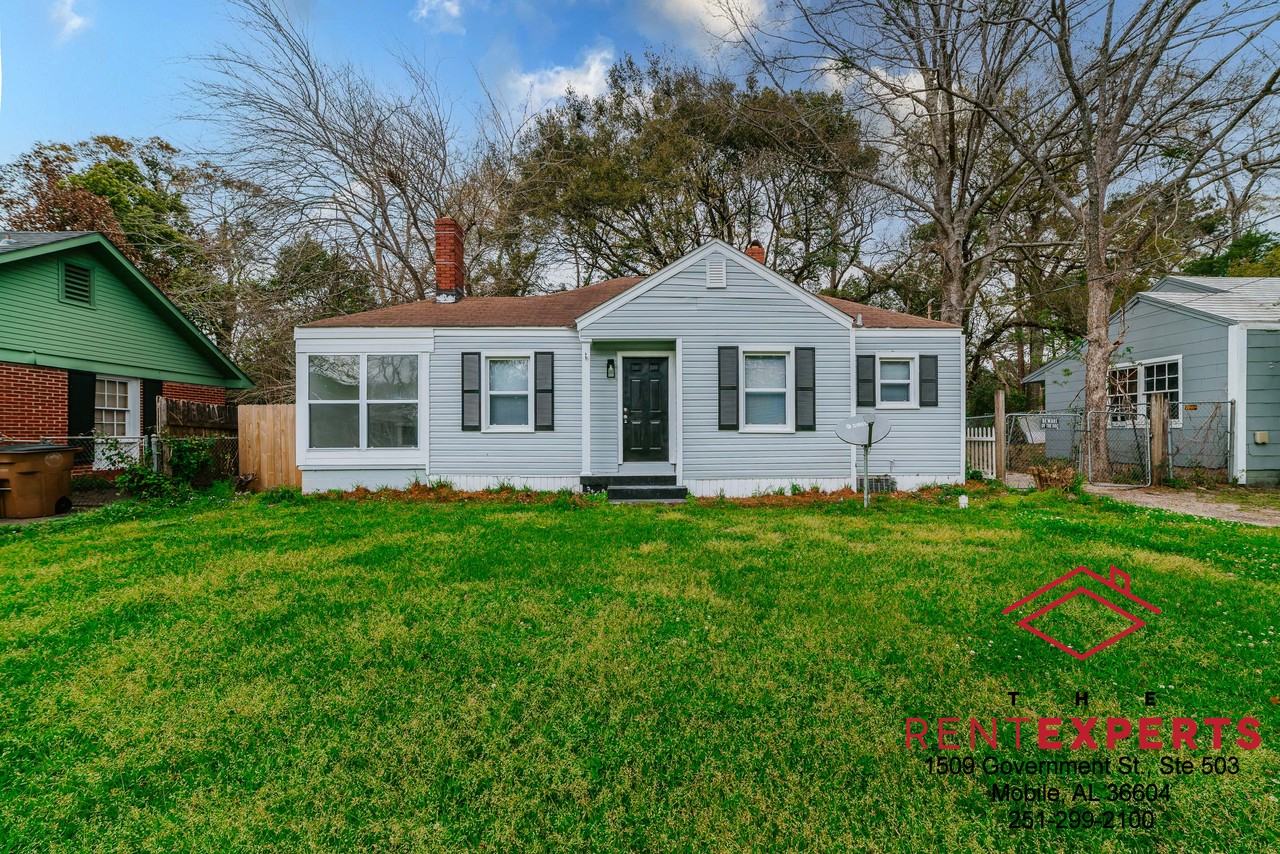 2706 Emogene Street - Photo 2 of 26