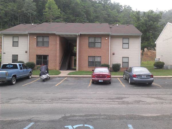 Quail Hollow II Apartments - Photo 3 of 3