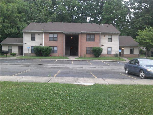 Quail Hollow II Apartments - Photo 2 of 3