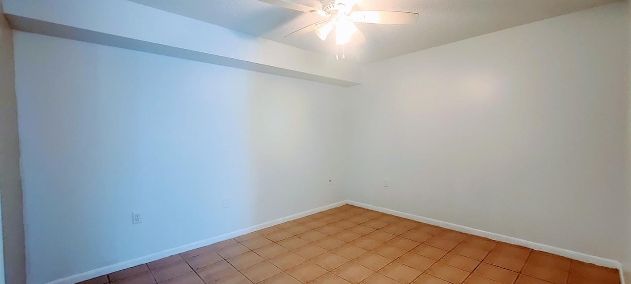 121 1st Lane - Photo 3 of 14