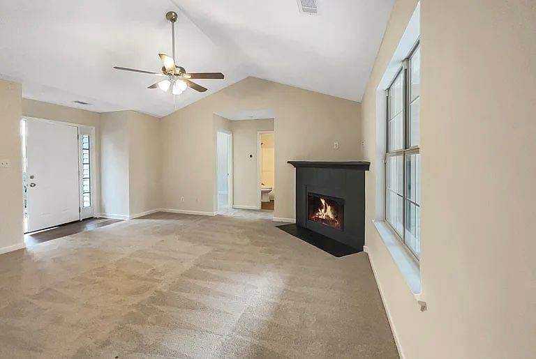 117 Kimbell Farm Dr - Photo 3 of 14