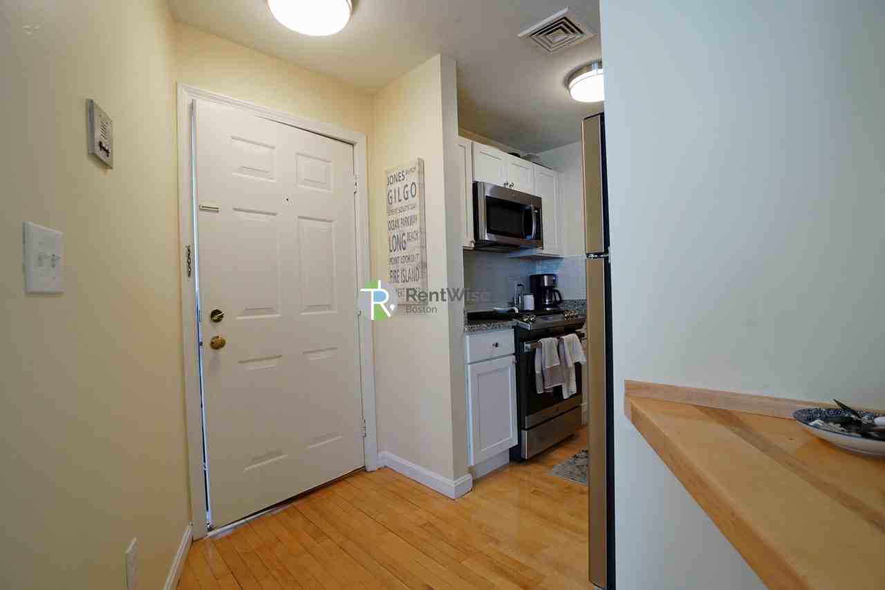 7 Lorraine Ter #3 - Photo 3 of 20