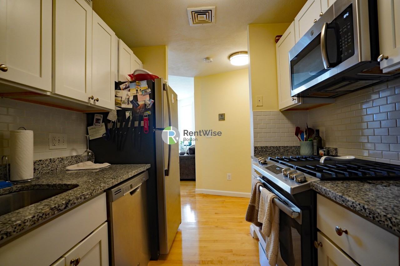 7 Lorraine Ter #3 - Photo 4 of 20