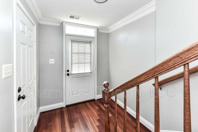 2017 Capstone Cir - Photo 2 of 50