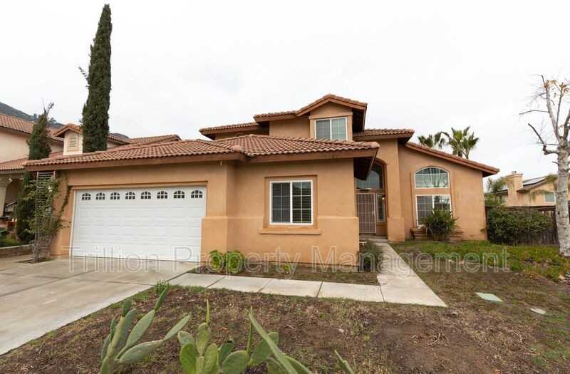 33485 Maria Ct - Photo 3 of 25