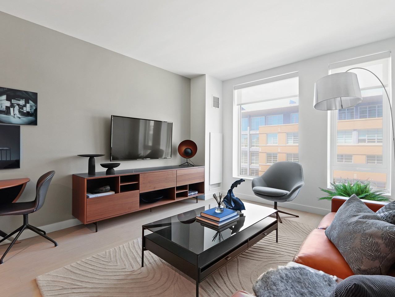 The Harris - Photo 4 of 46