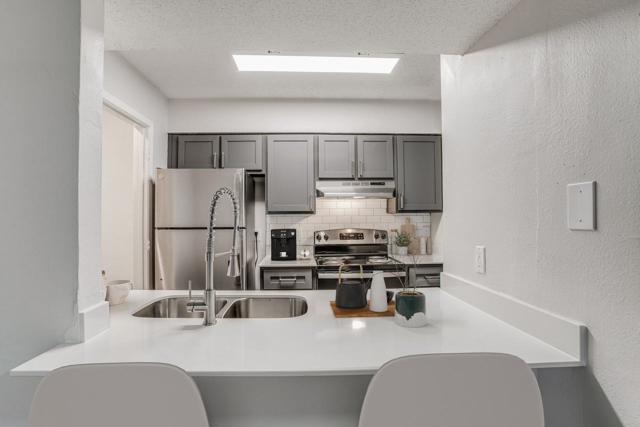 Woodlyn Apartment Homes - Photo 3 of 24