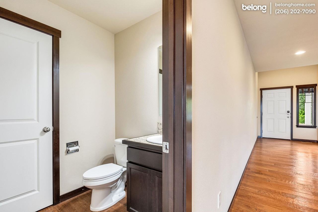 1426 72nd Dr Se - Photo 5 of 40