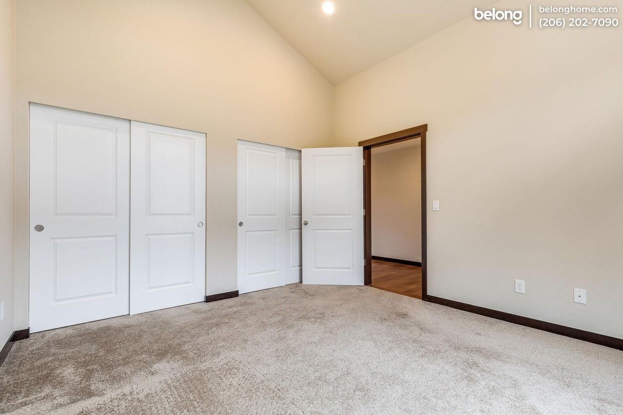 1426 72nd Dr Se - Photo 7 of 40