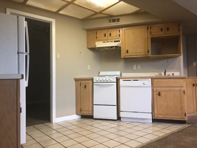 2519 Forest Home Rd #C13 - Photo 3 of 12