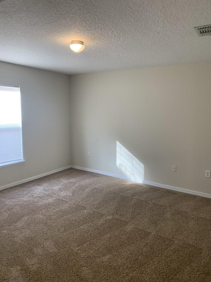 4690 Salamander St #1 - Photo 4 of 11