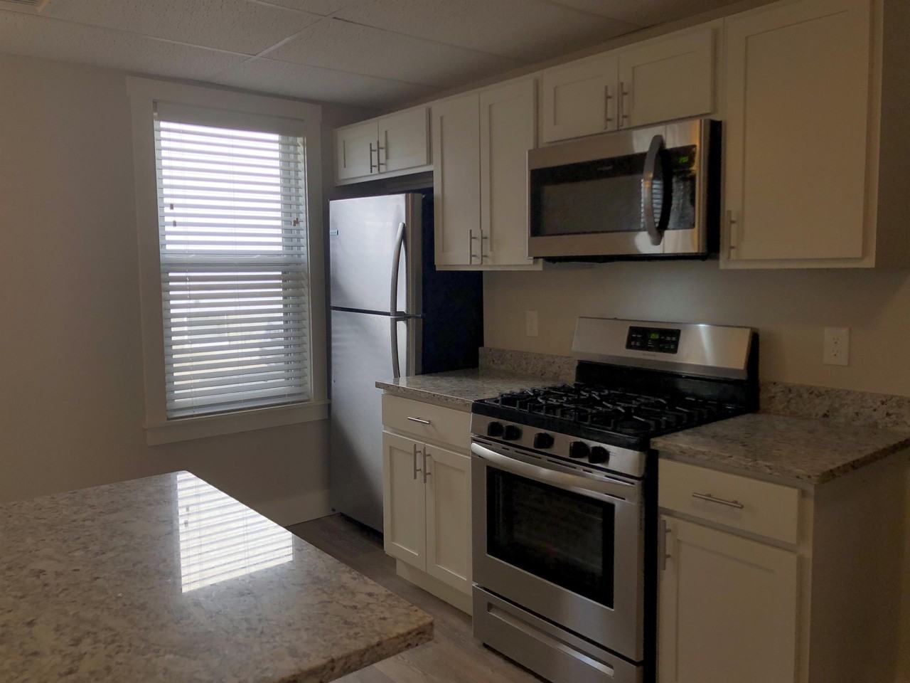 12 Creston St #1 - Photo 6 of 41