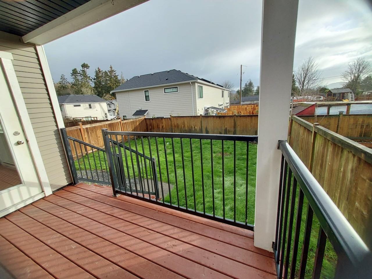 2089 Dover Street - Photo 3 of 14