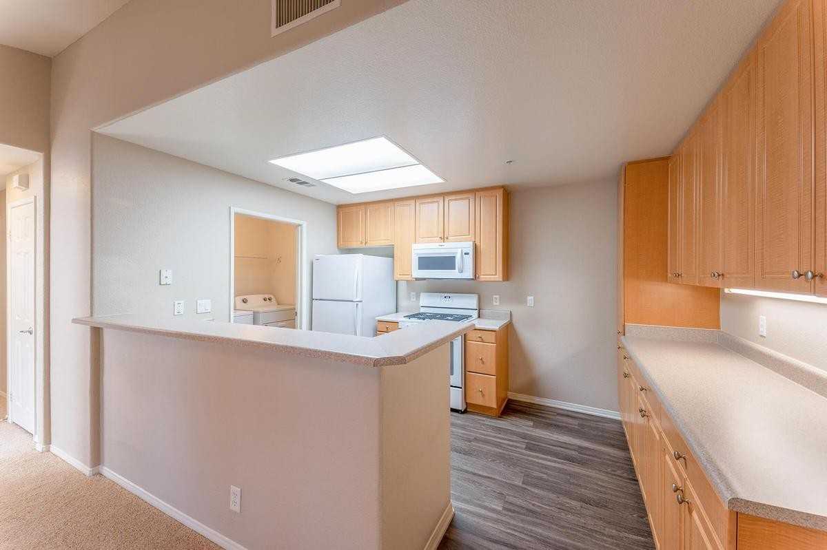 76 Mercantile Way - Photo 3 of 49