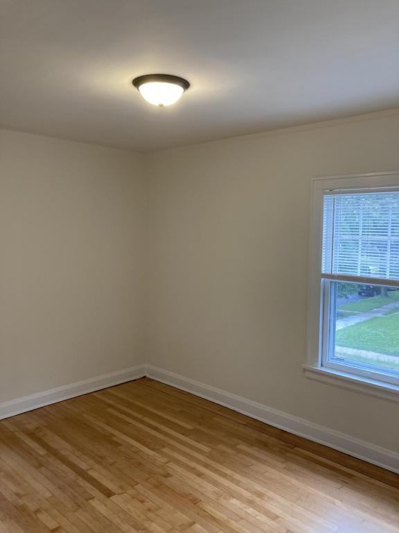 2309 E Locust St Apt 3 - Photo 7 of 14