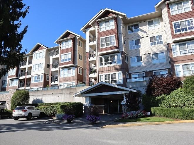 The Fairways - Photo 2 of 27