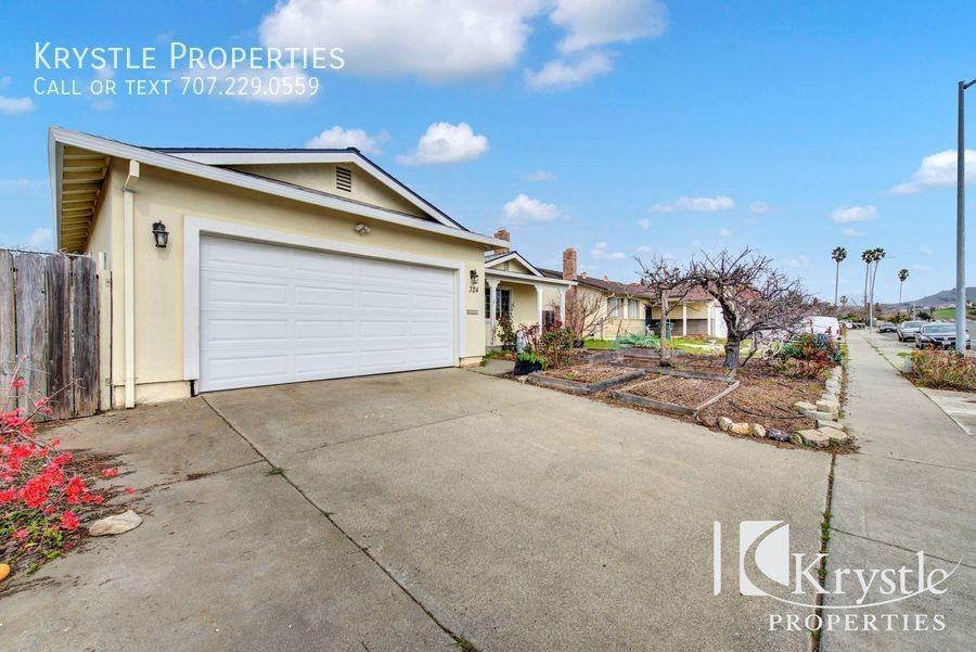 324 Kimberly Dr - Photo 2 of 22