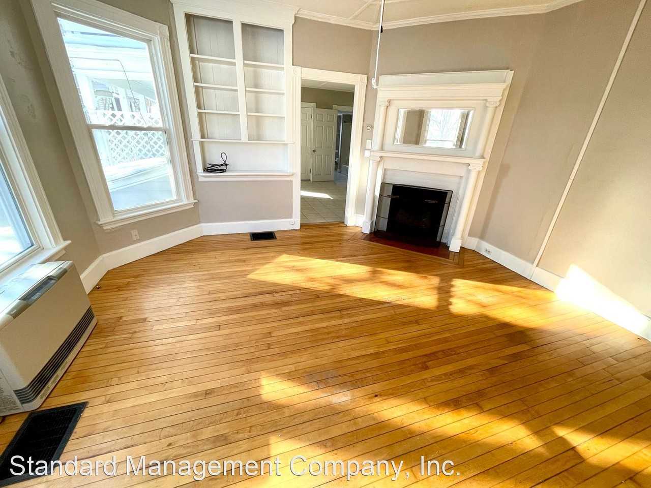 8 Silver Terrace Apartments 8 Silver Ter, Waterville, ME 04901 Zumper