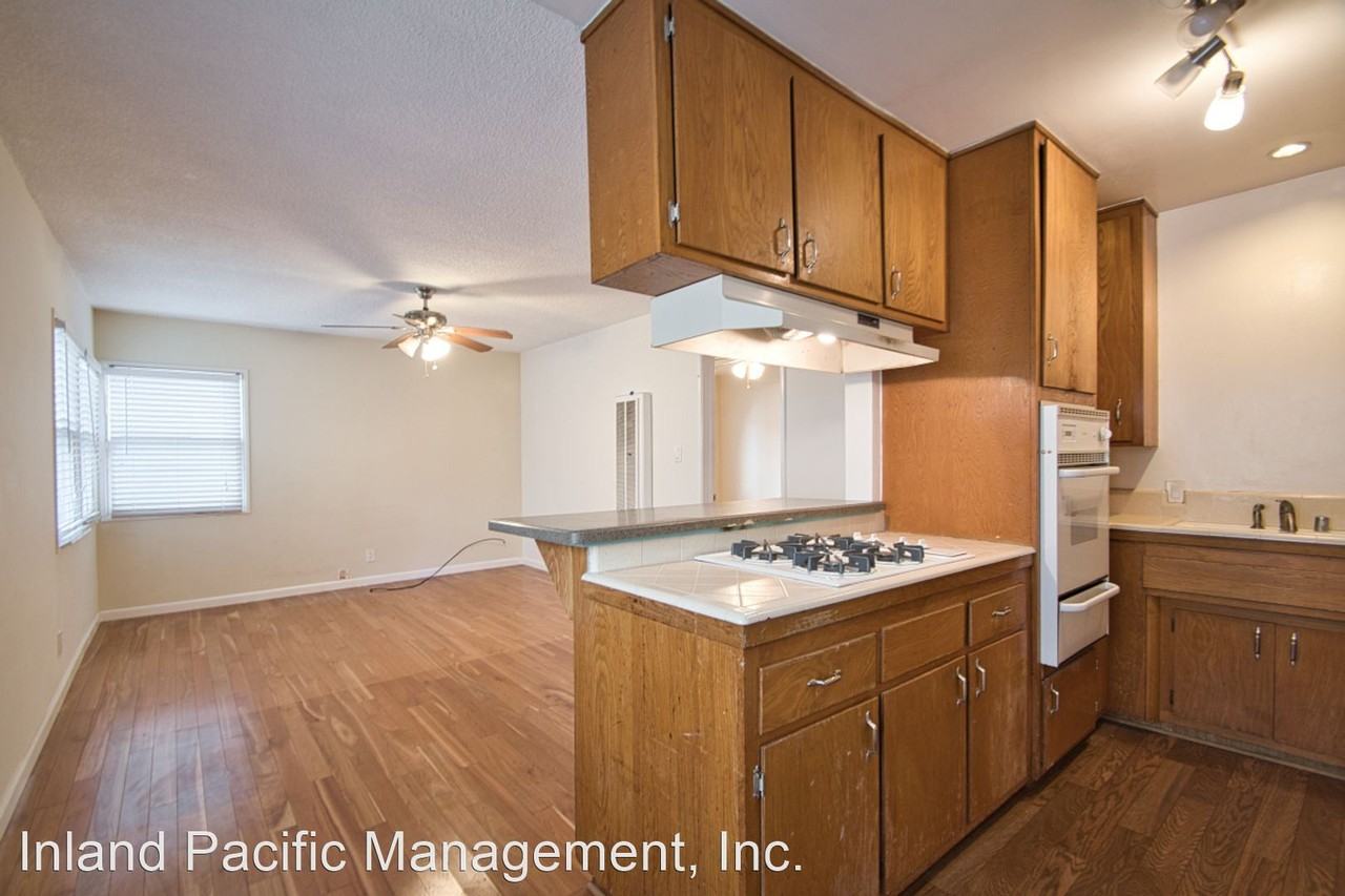 221 39th St - Photo 3 of 9