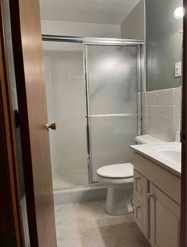 12120 Valerie Drive - Photo 4 of 21