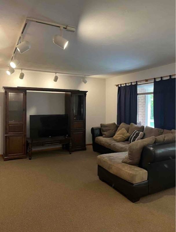 12120 Valerie Drive - Photo 6 of 21