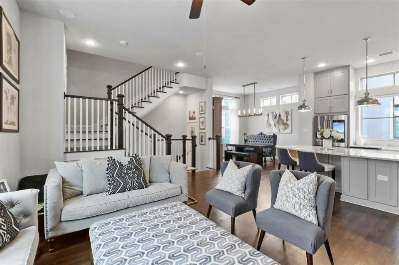762 Lacey Oaks Pl - Photo 2 of 36
