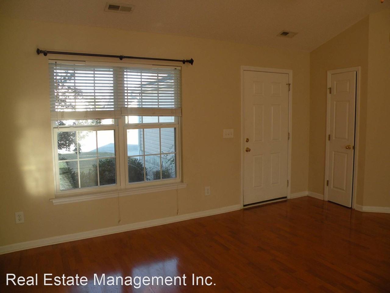 128 Els Ln - Photo 3 of 32