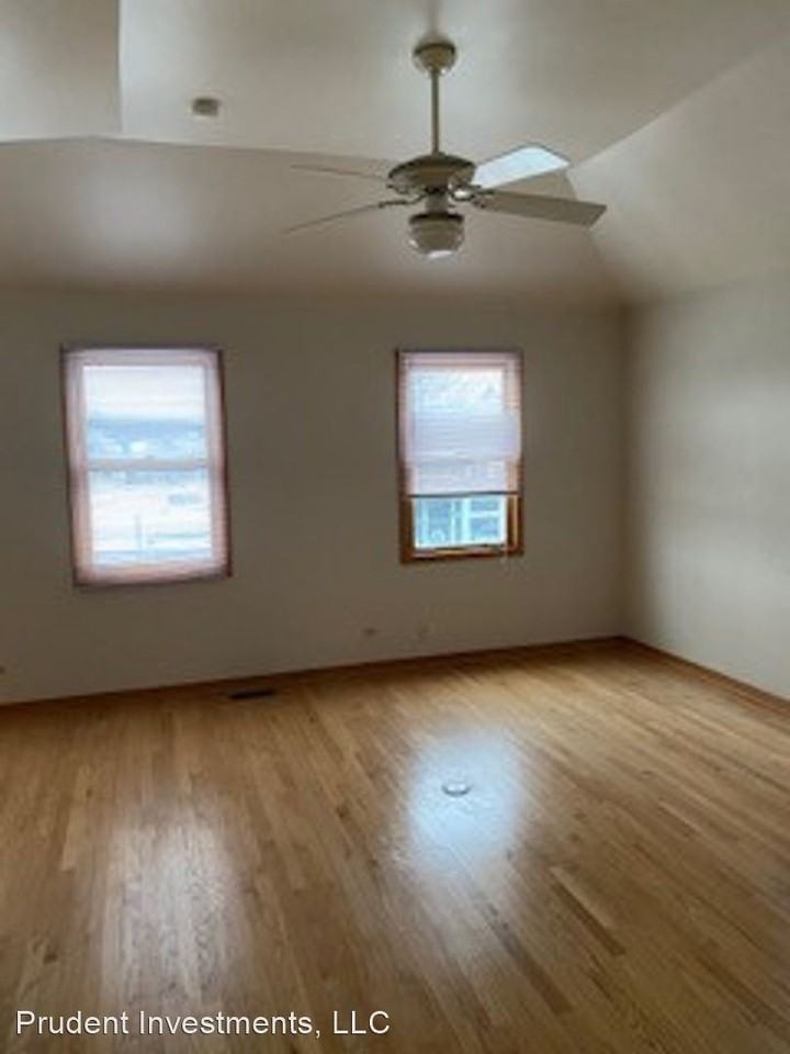 214 Main Street - Photo 2 of 11