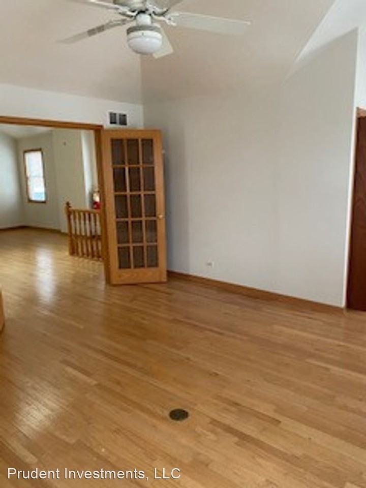 214 Main Street - Photo 3 of 11