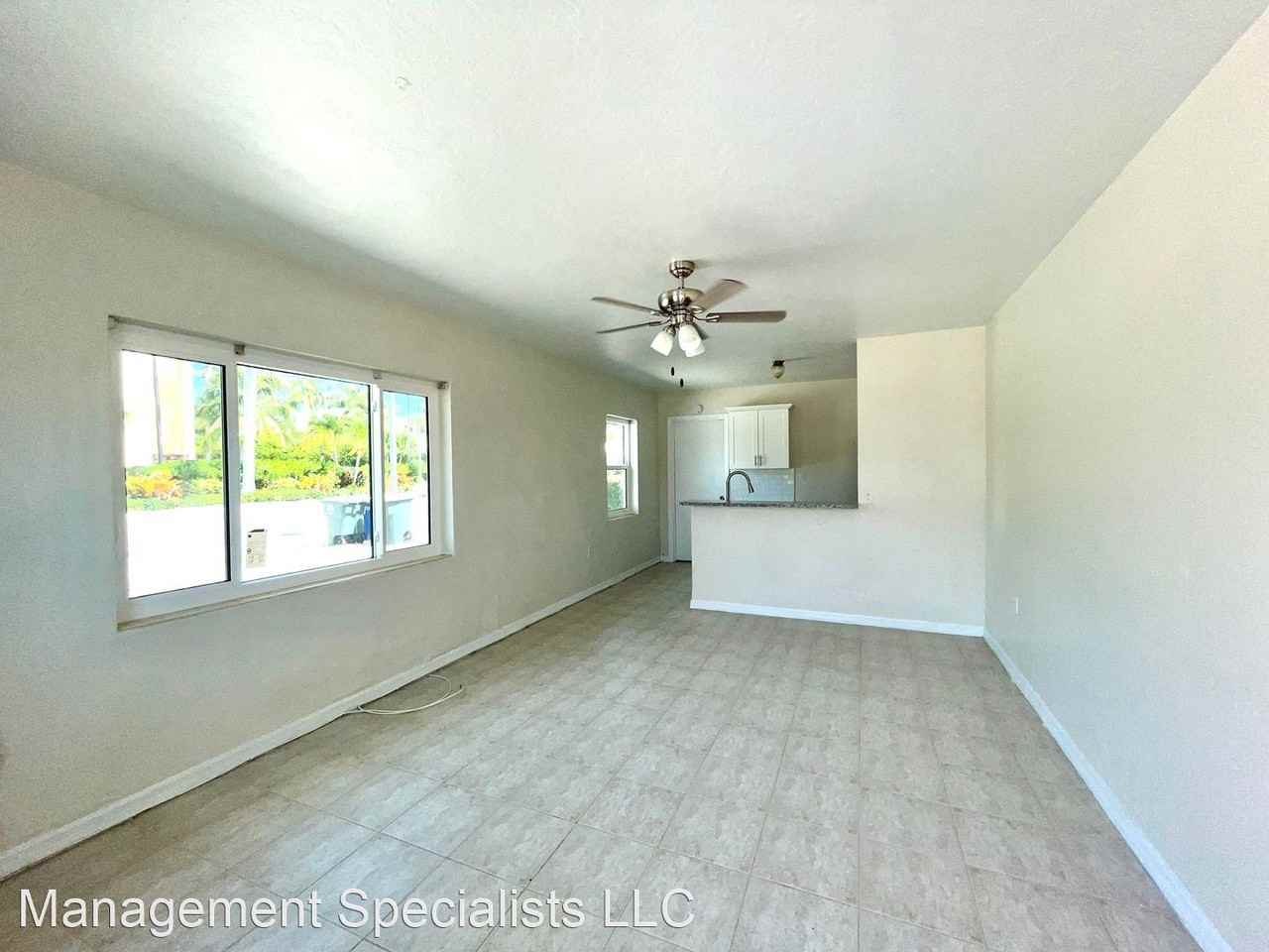 1205 Seaway Drive - Photo 2 of 7