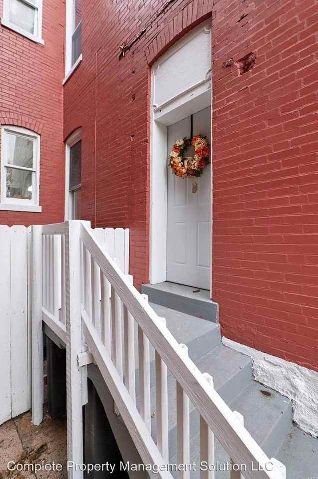 2939 Michigan Ave - Photo 2 of 22