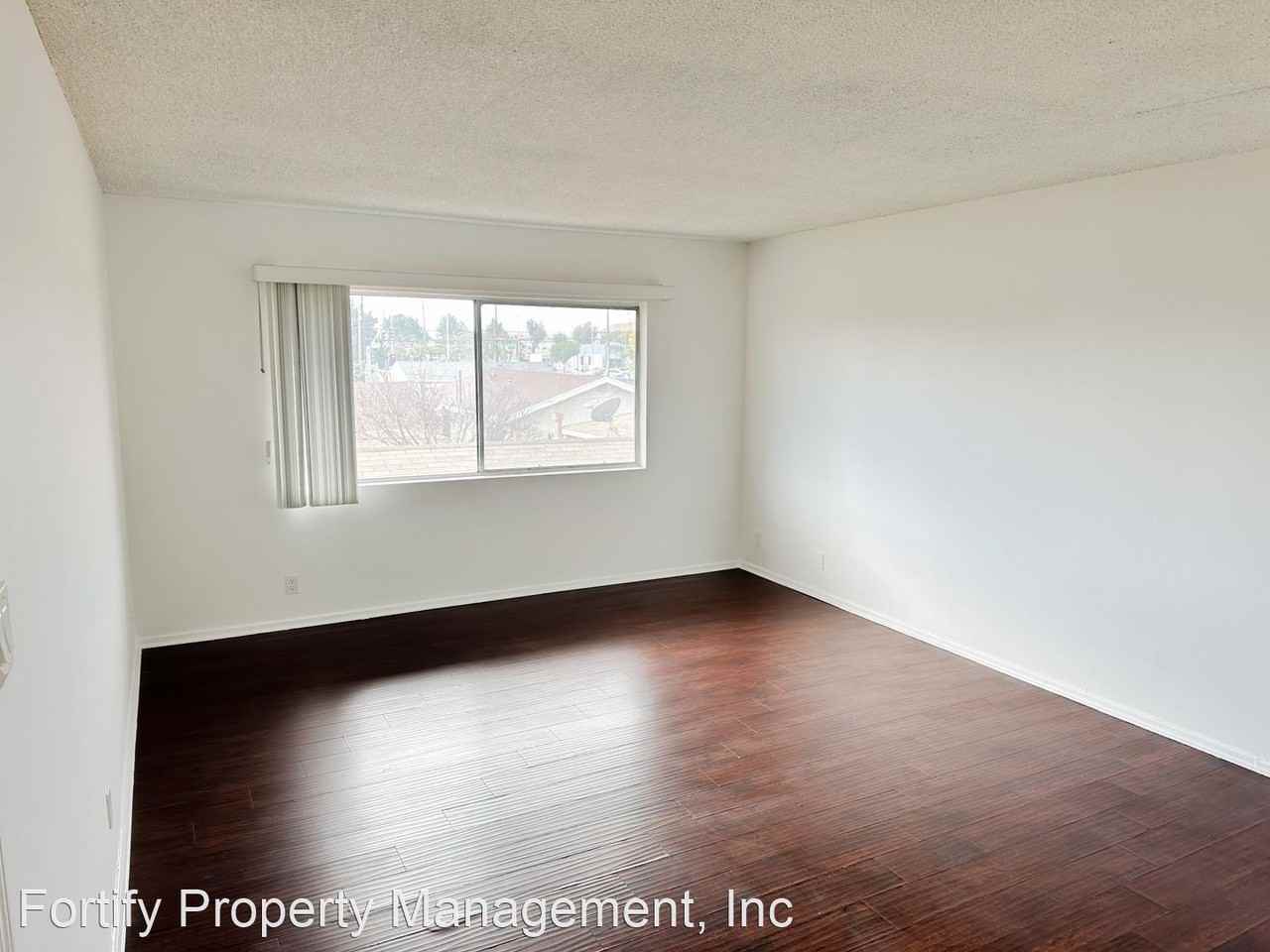 12706 Kornblum Drive - Photo 3 of 22