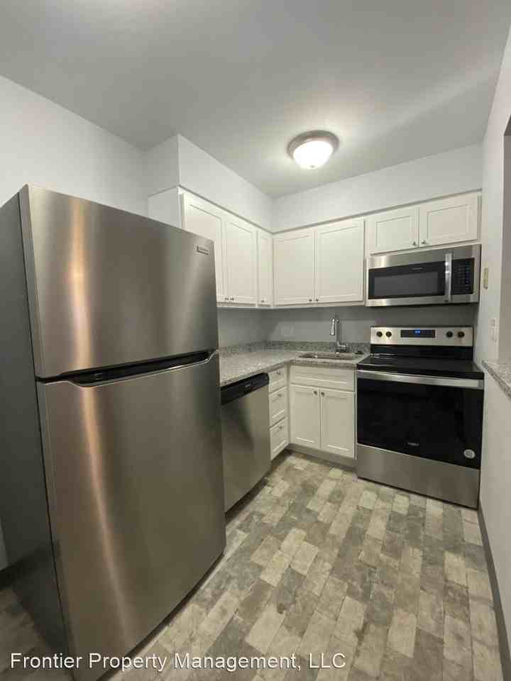 Laclede Forest Dr Apartments in Maplewood, Maplewood, MO 63143 Zumper