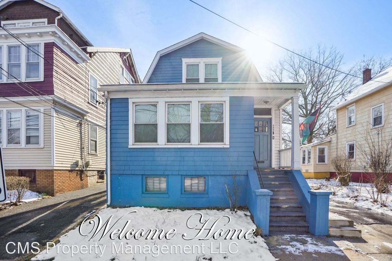 452 Myrtle ave - Photo 2 of 16