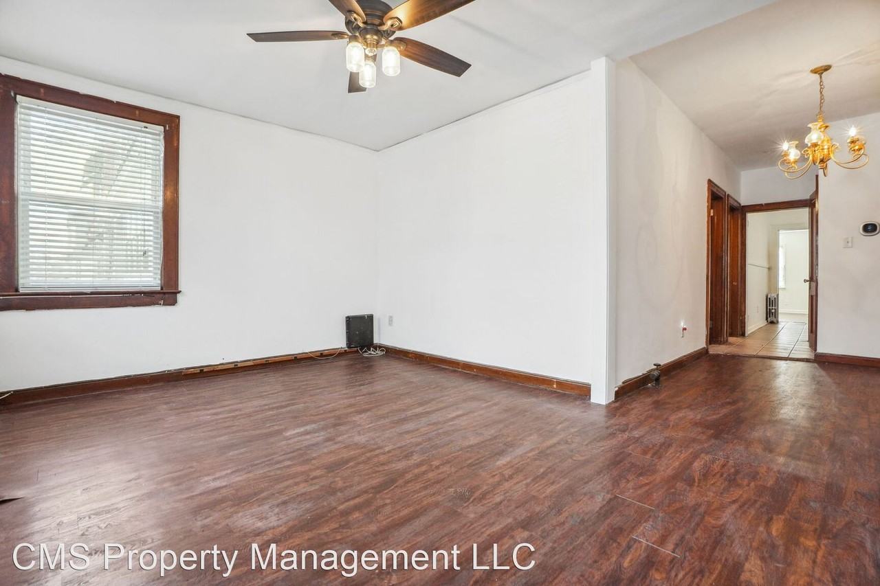 452 Myrtle ave - Photo 3 of 16