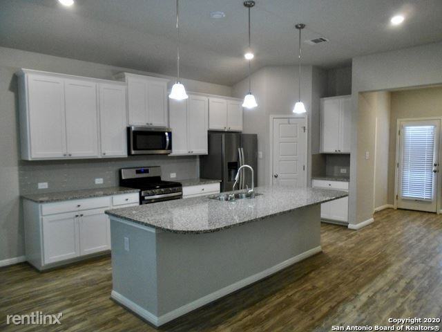 9729 Novacek Blvd - Photo 2 of 10