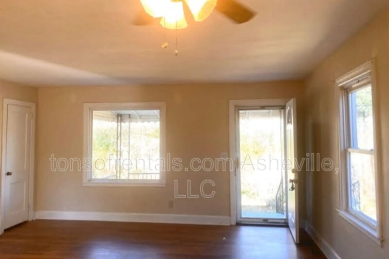 30 Jeffress Ave - Photo 3 of 10