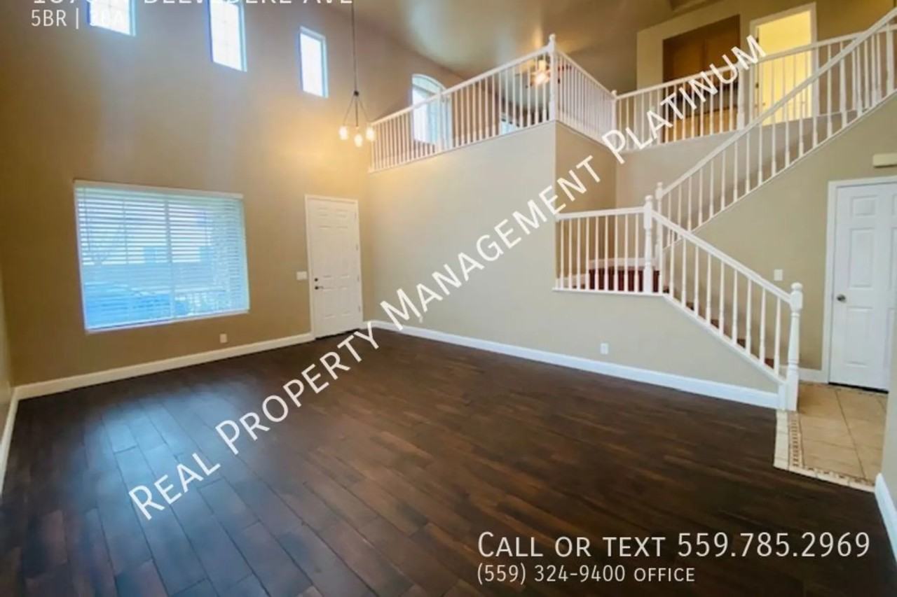 1875 N Belvedere Ave - Photo 2 of 23