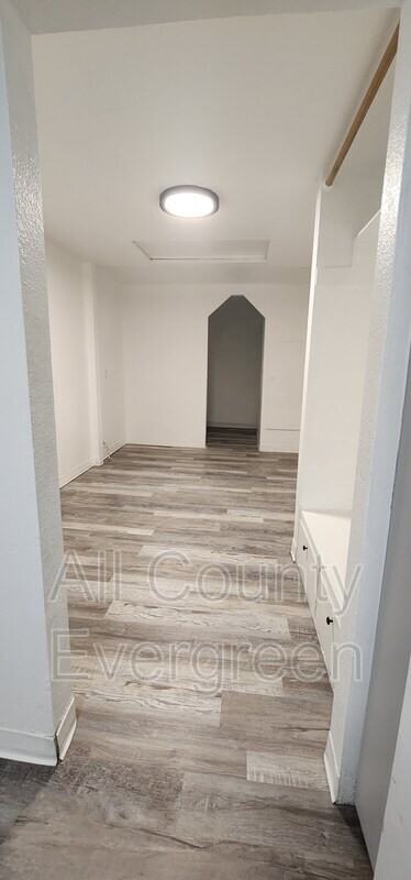 102 N River Ave #A - Photo 5 of 9