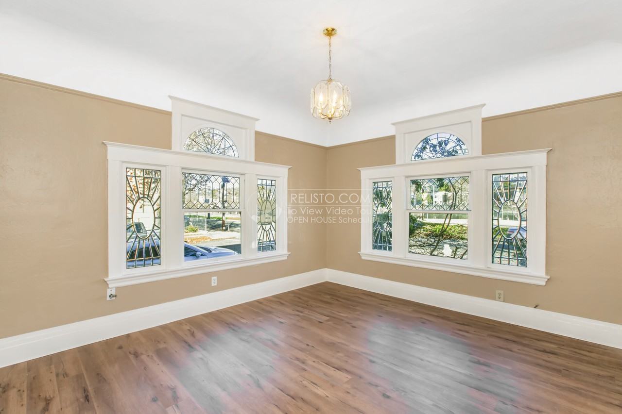 3100 Martin Luther King Jr Way - Photo 2 of 22