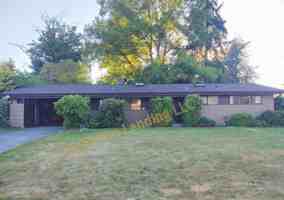 featured image of 511 N 16th St