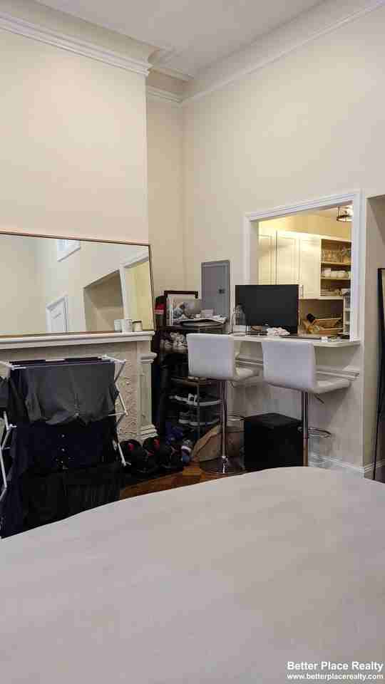 265 Clarendon St #1R - Photo 2 of 19