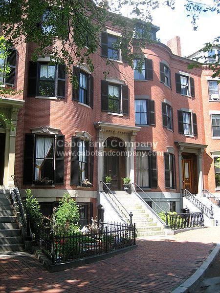 33 Hanson St #2 - Photo 7 of 9