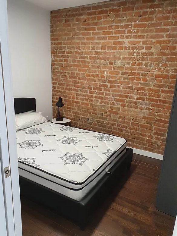 4051 Rue Cartier - Photo 2 of 9