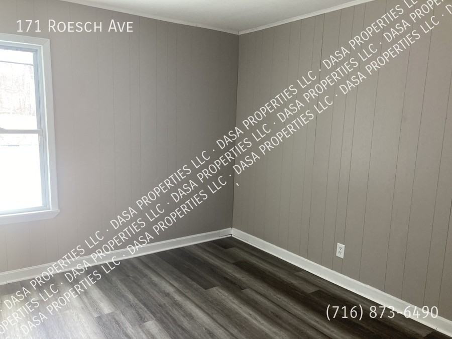 171 Roesch Ave - Photo 2 of 17