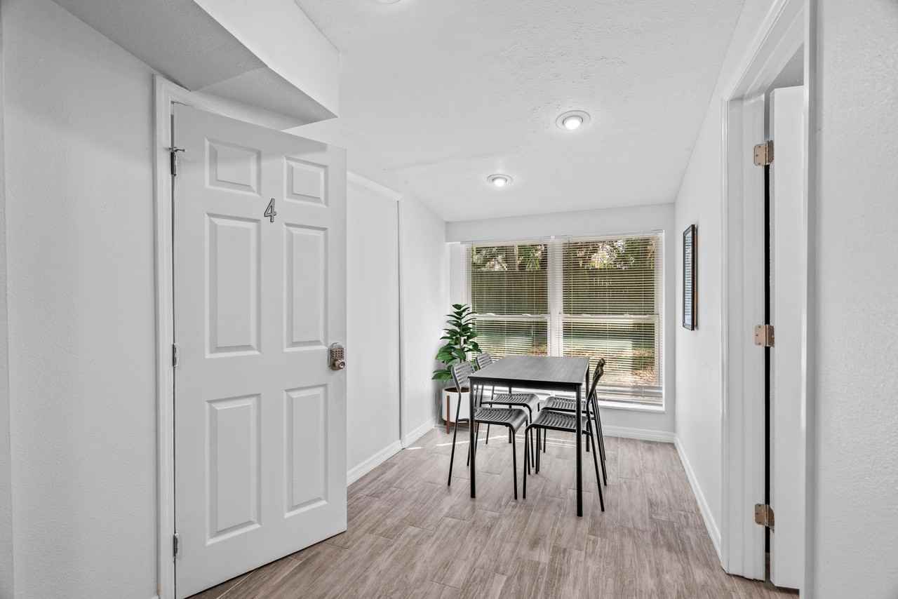 E Flora St - Photo 5 of 10