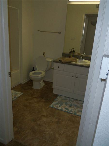 Rancho Santa Fe Village Apartments - Photo 2 of 4