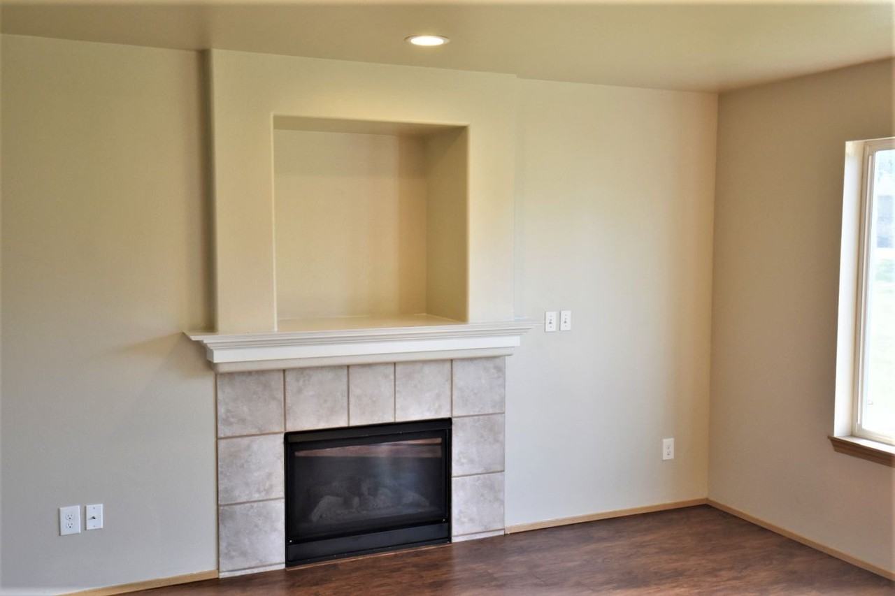 8104 Carlisle Pl - Photo 3 of 14