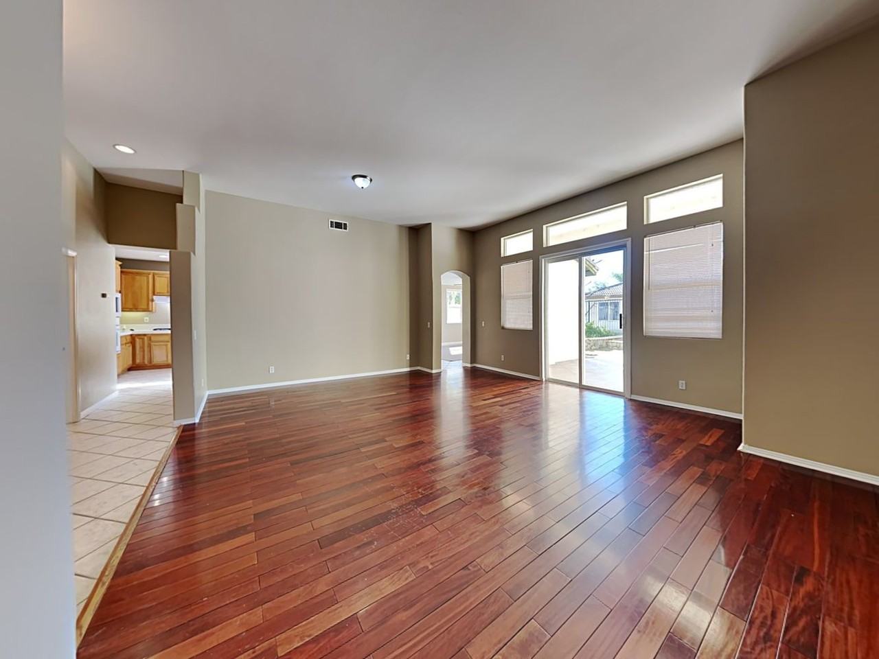 31513 Sagecrest Dr - Photo 3 of 19